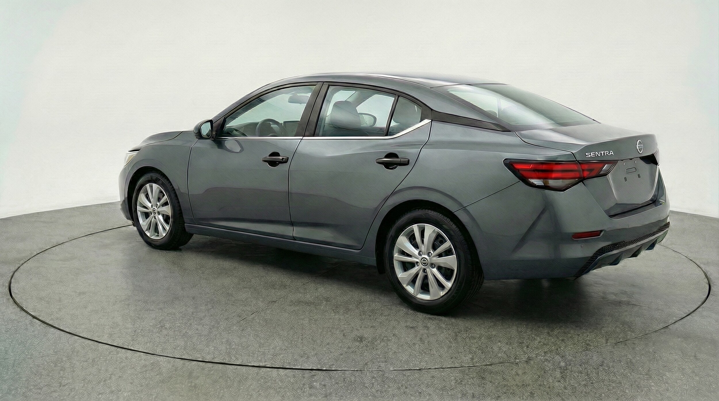 Thumbnail: 2025 Nissan Sentra - 5