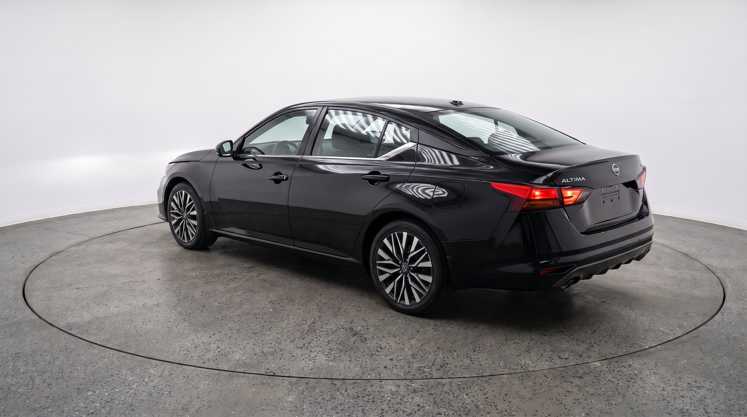 Thumbnail: 2026 Nissan Altima - 6