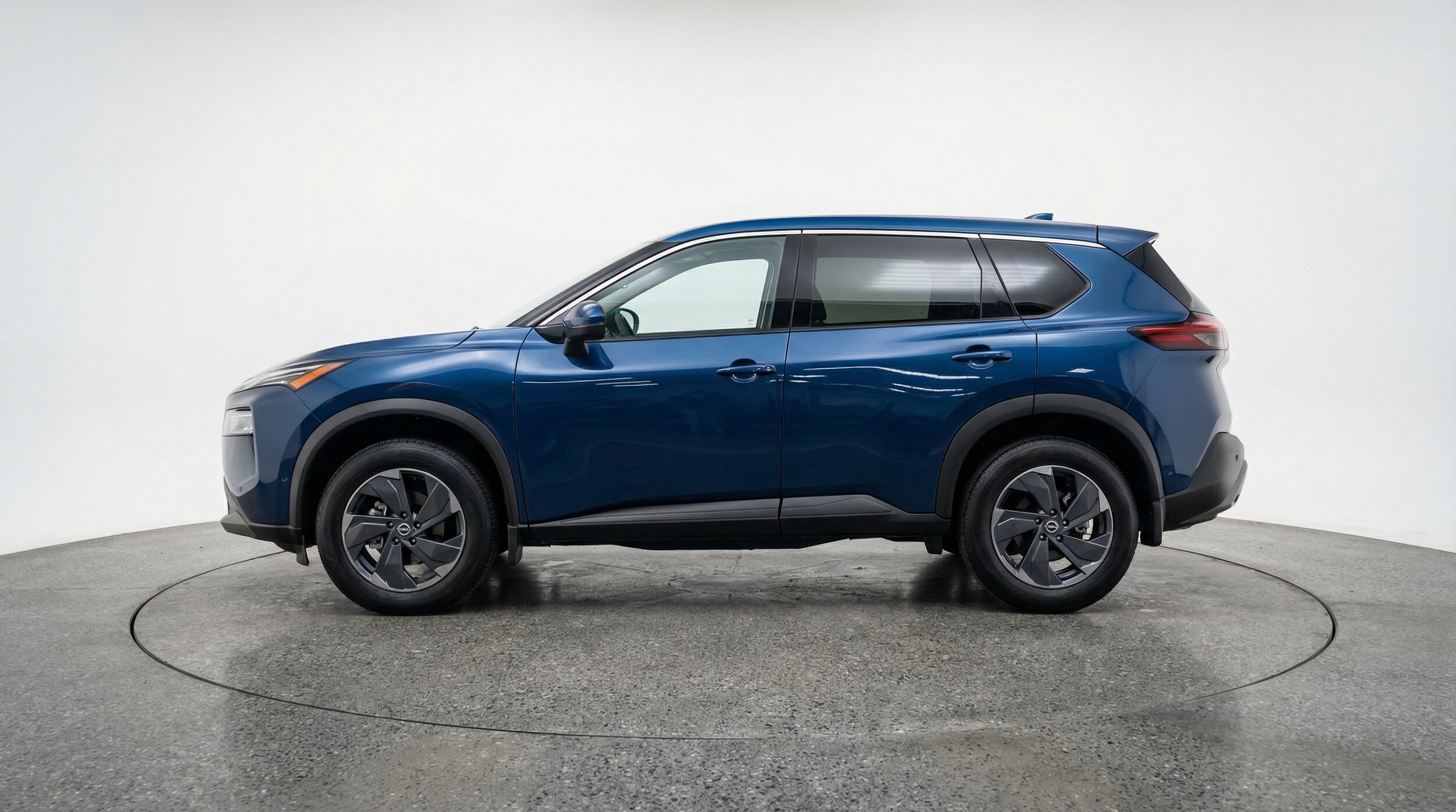 Thumbnail: 2025 Nissan Rogue - 4
