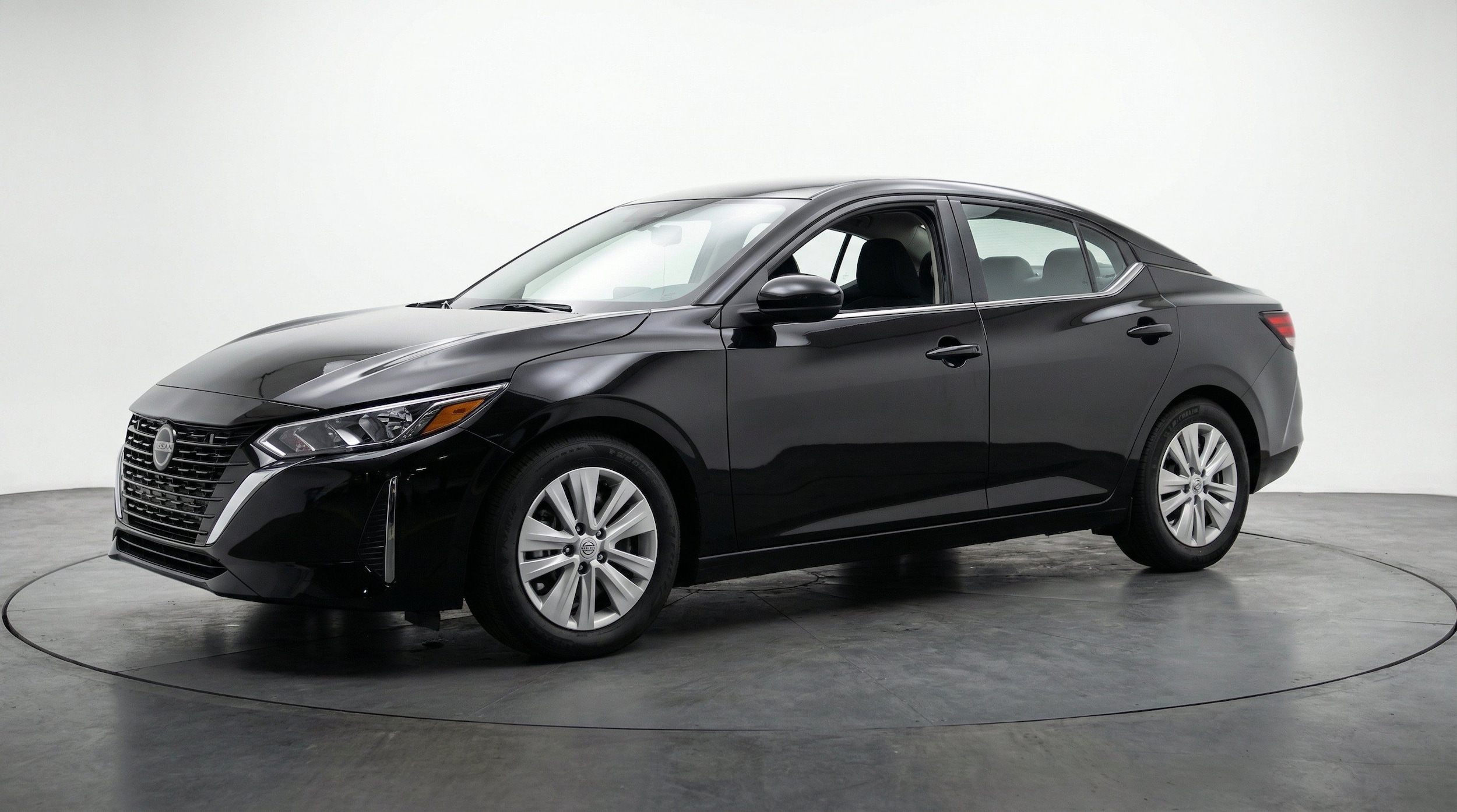 Thumbnail: 2025 Nissan Sentra - 3