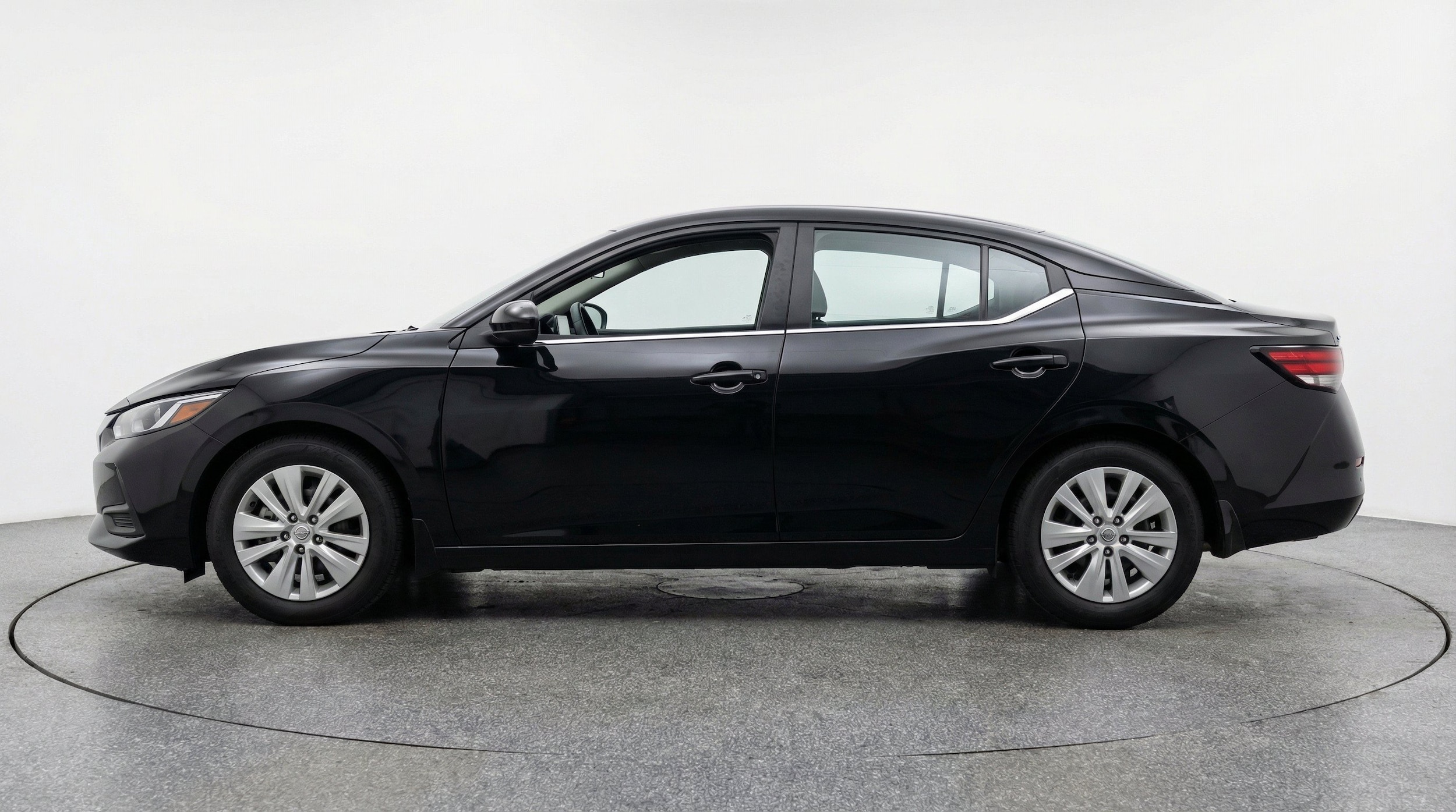 Thumbnail: 2025 Nissan Sentra - 5