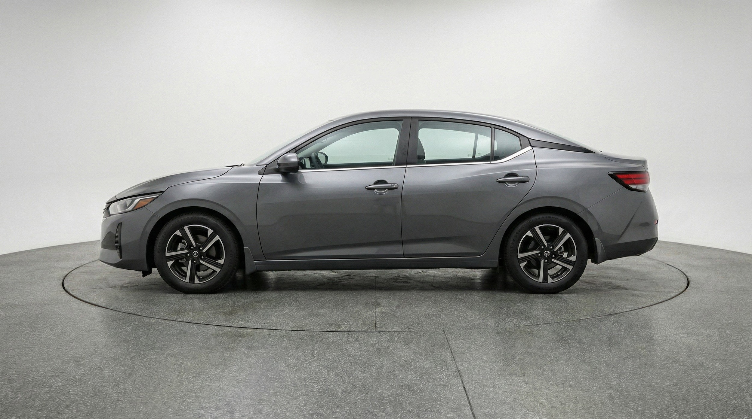 Thumbnail: 2025 Nissan Sentra - 5