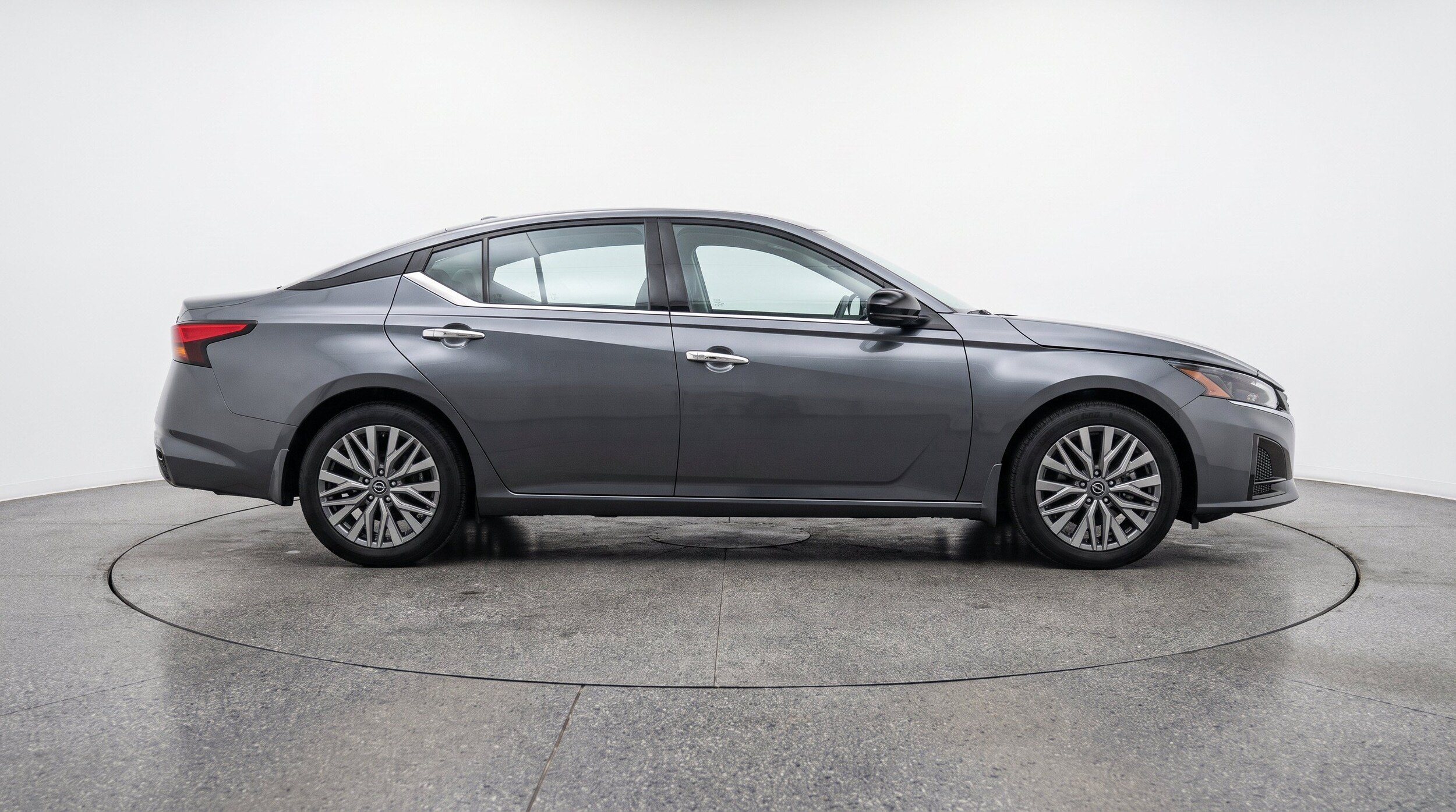 Thumbnail: 2025 Nissan Altima - 11