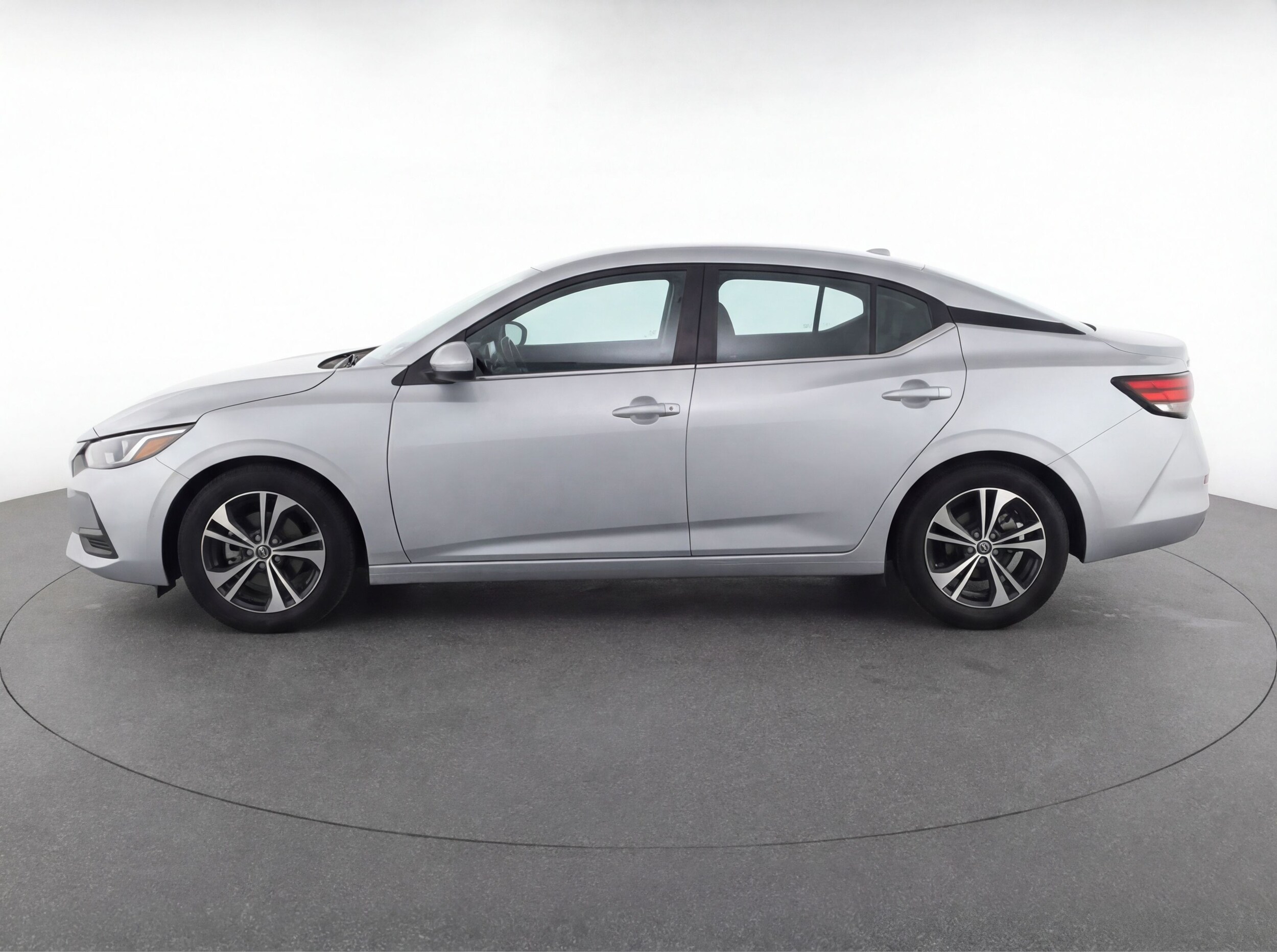 Thumbnail: 2023 Nissan Sentra - 4