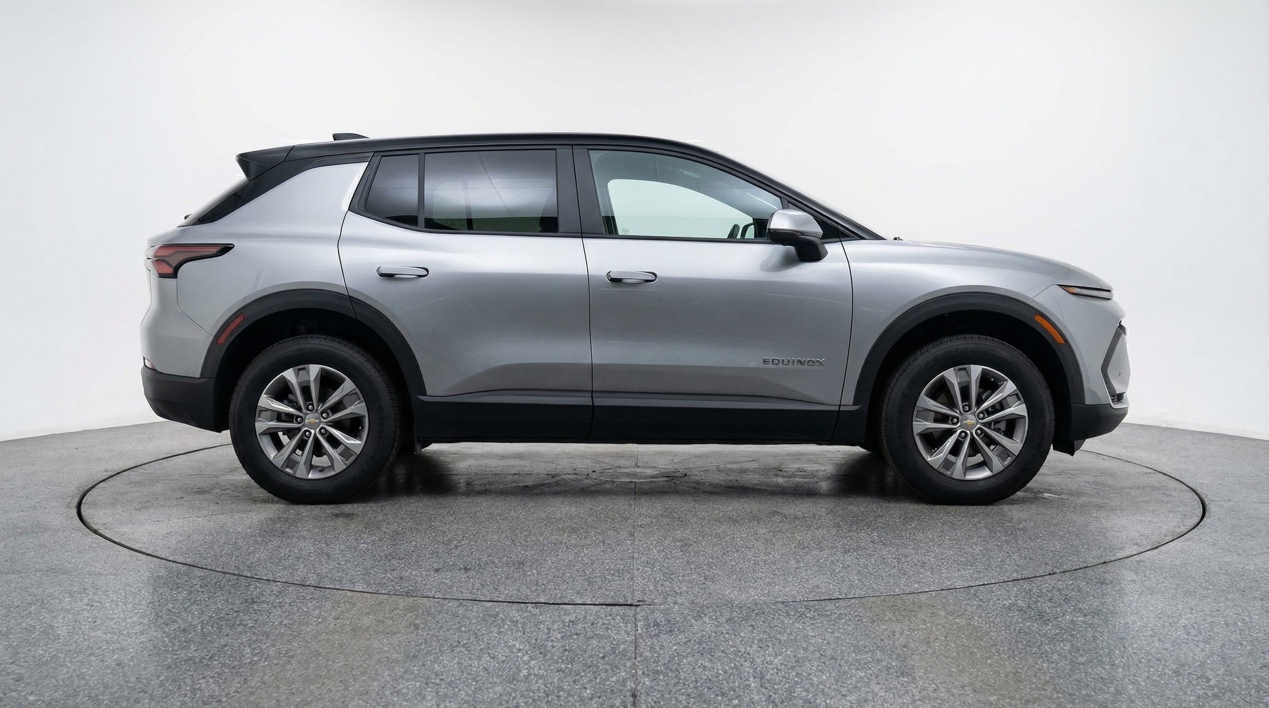 Thumbnail: 2025 Chevrolet Equinox - 8