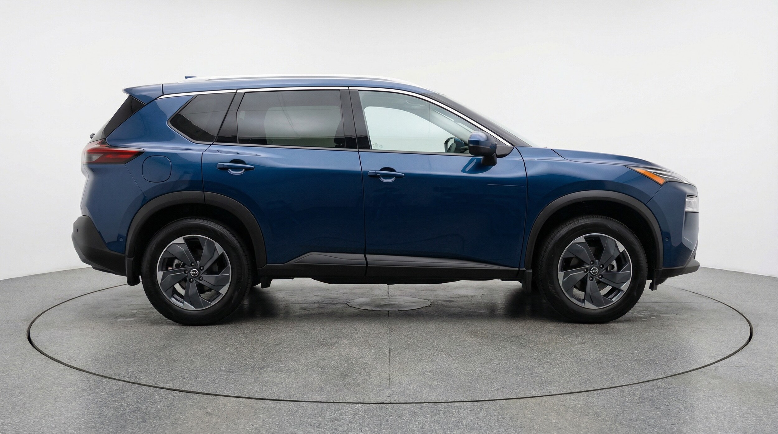 Thumbnail: 2025 Nissan Rogue - 8