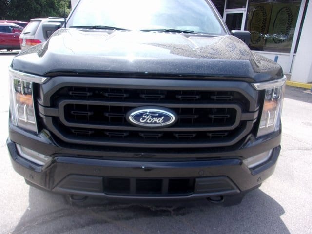 Used 2021 Ford F-150 XLT with VIN 1FTEW1EP1MFC44761 for sale in Little Rock