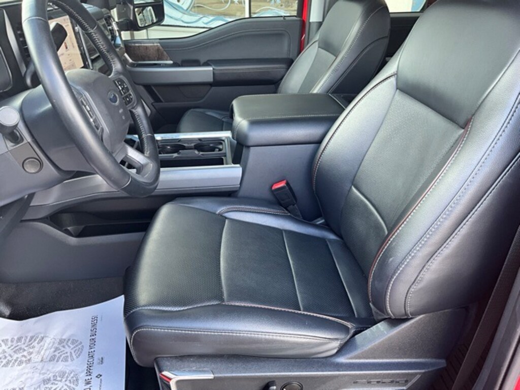 Used 2024 Ford F-250SD Lariat Truck