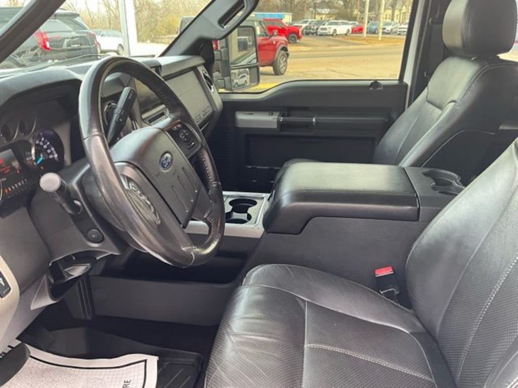 Used 2015 Ford F-250SD Lariat Truck