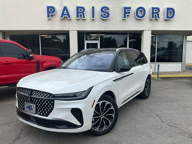 2025 Lincoln Nautilus Reserve AWD's photo