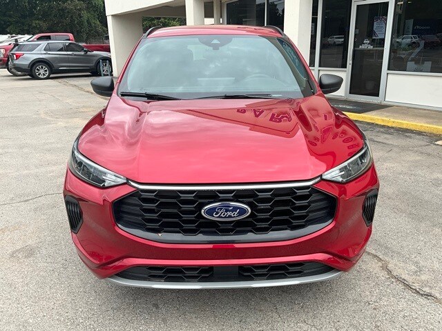 2024 Ford Escape ST-Line photo 3