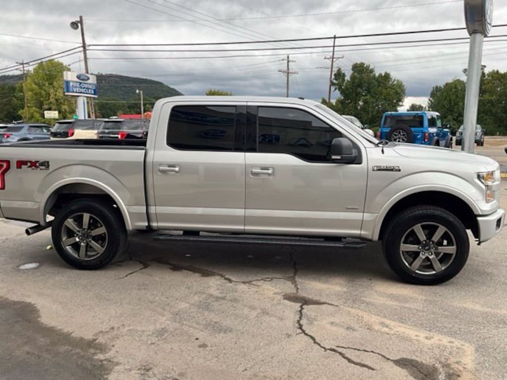 Used 2017 Ford F-150 XLT Truck