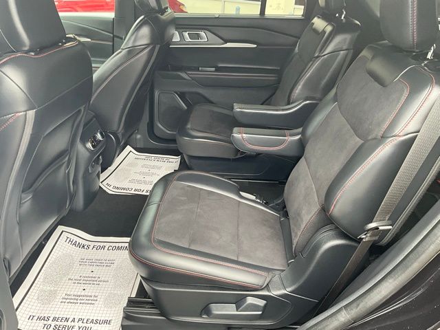 2025 Ford Explorer ST - Photo 12