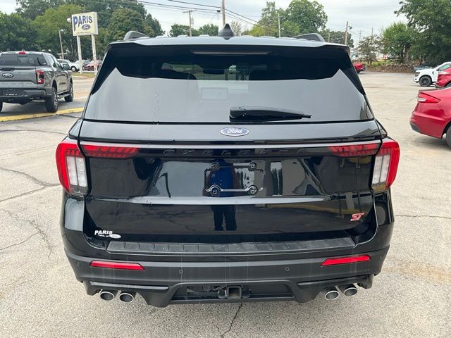 2025 Ford Explorer ST - Photo 10