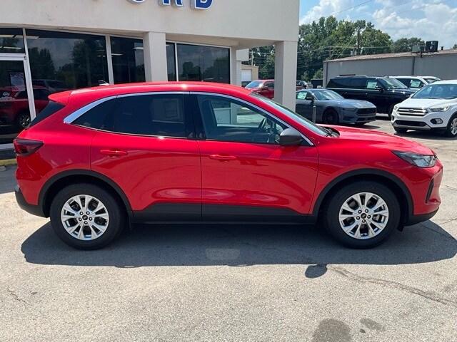 2024 Ford Escape Active photo 2