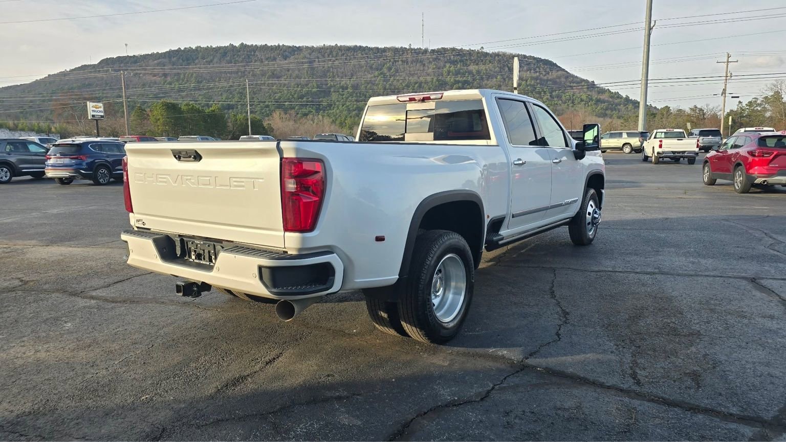 2024 Chevrolet Silverado 3500HD High Country - Photo 7
