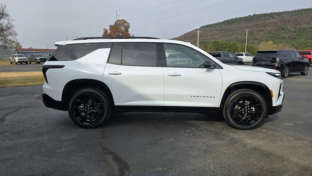 New 2026 Chevrolet Traverse RS SUV