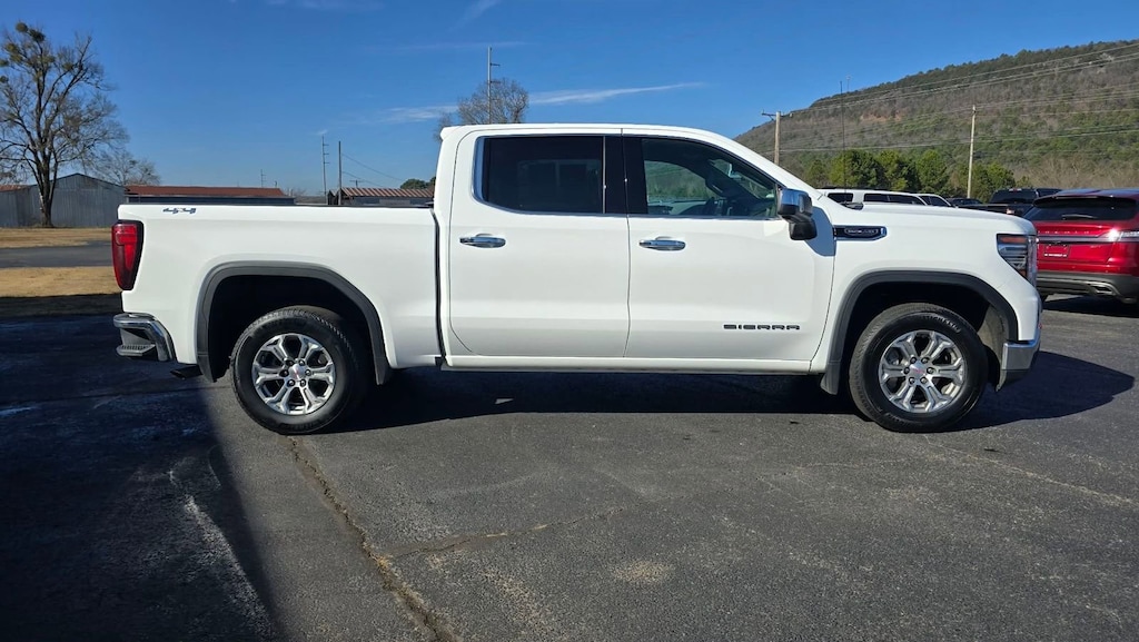 Used 2025 GMC Sierra 1500 SLT Truck