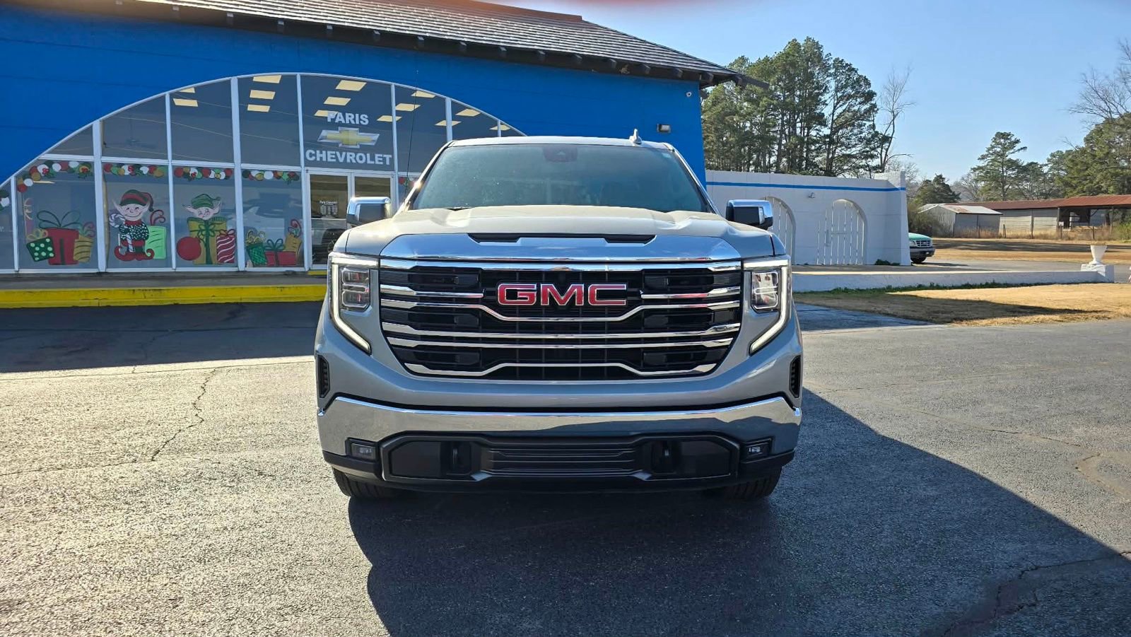 2025 GMC Sierra 1500 SLT - Photo 7