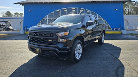 2022 Chevrolet Silverado 1500 Custom Truck
