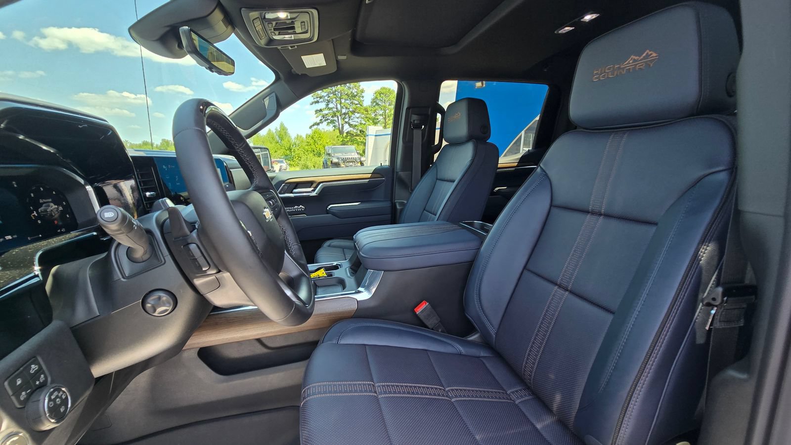 2026 Chevrolet Silverado 1500 High Country - Photo 9