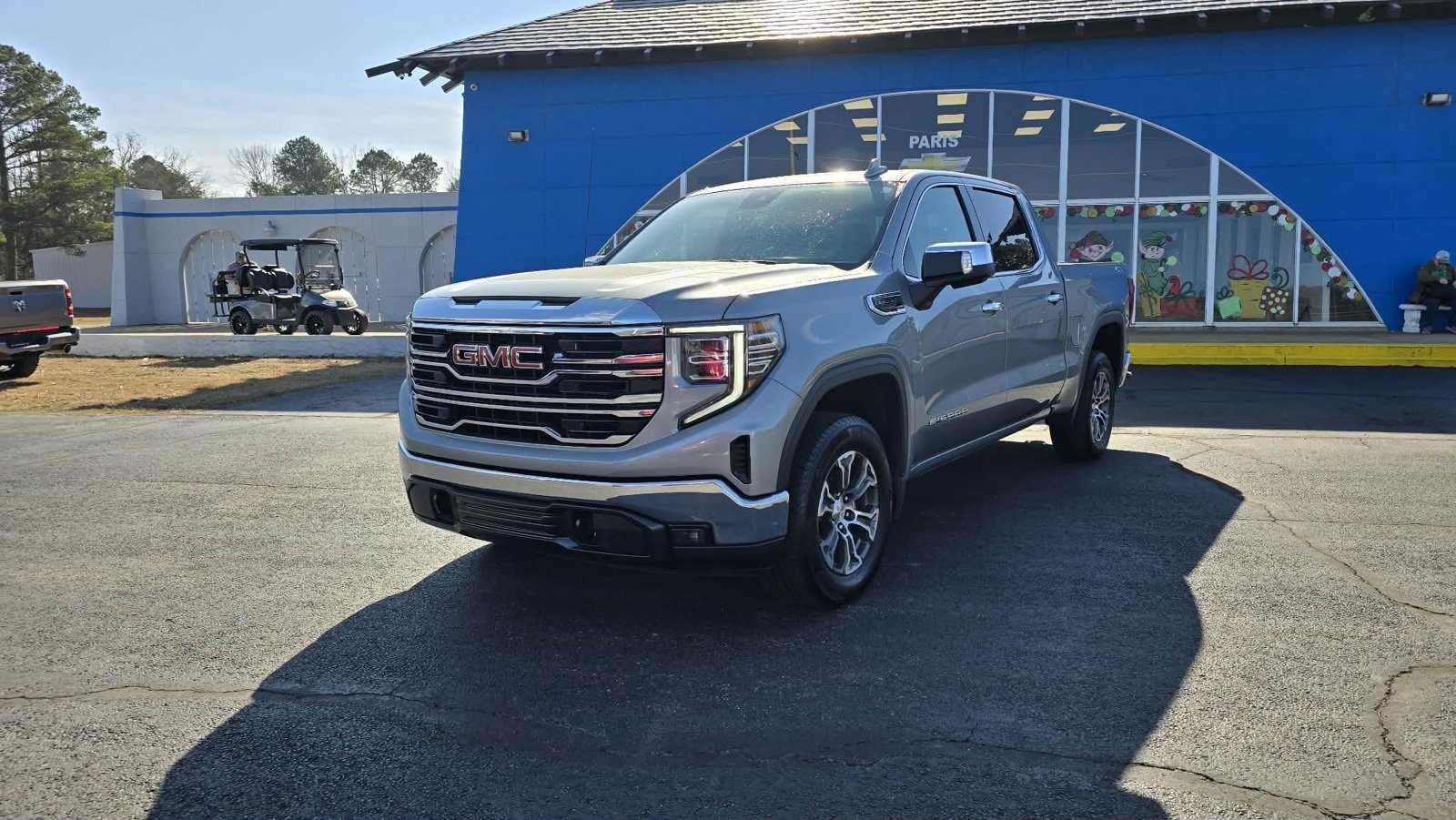 2025 GMC Sierra 1500 SLT's photo