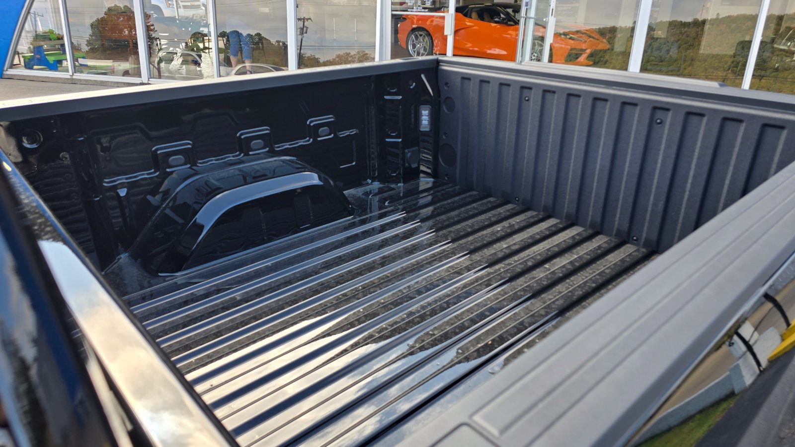 2026 Chevrolet Silverado 1500 LT - Photo 14