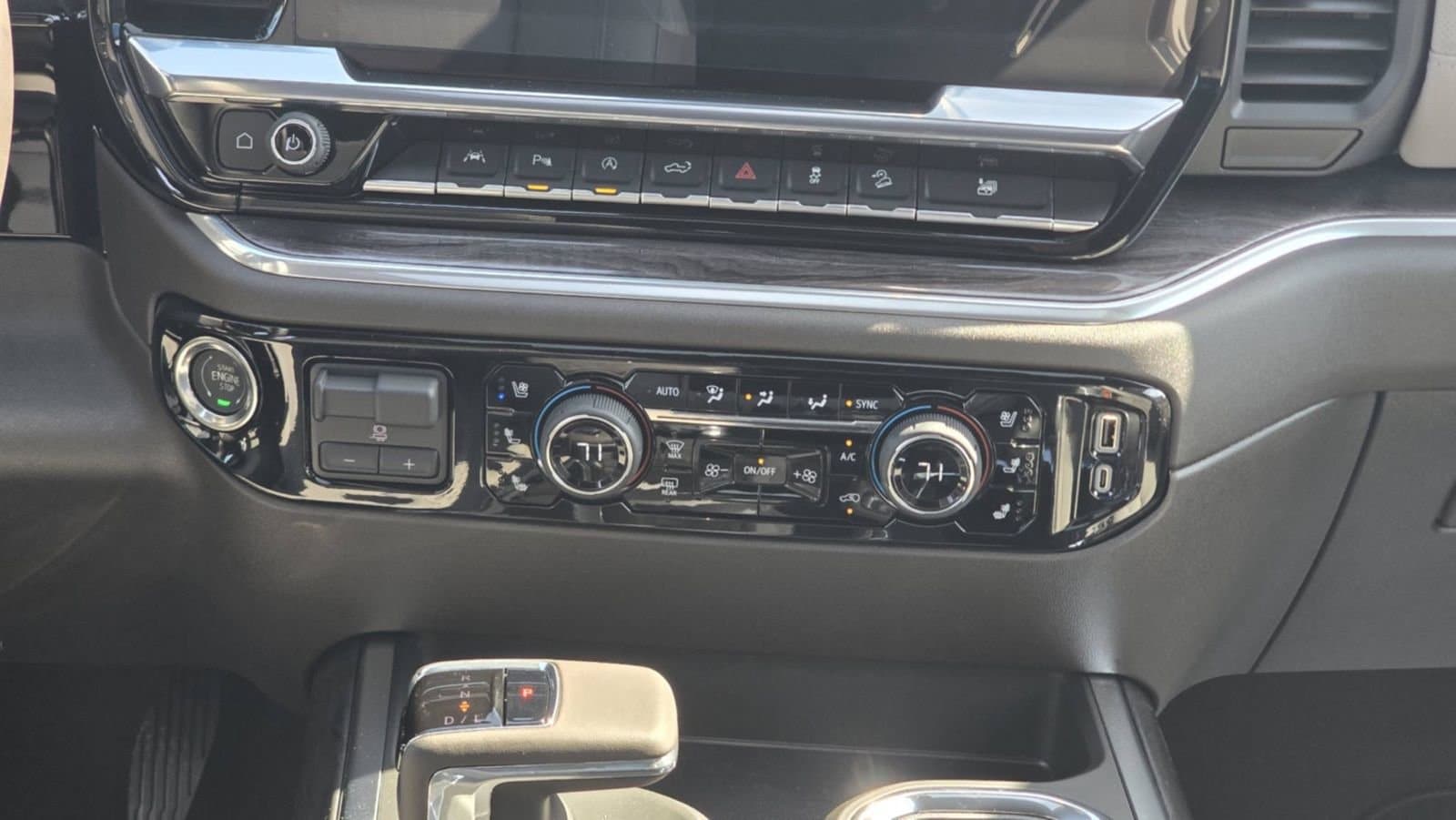2026 Chevrolet Silverado 1500 LTZ - Photo 12