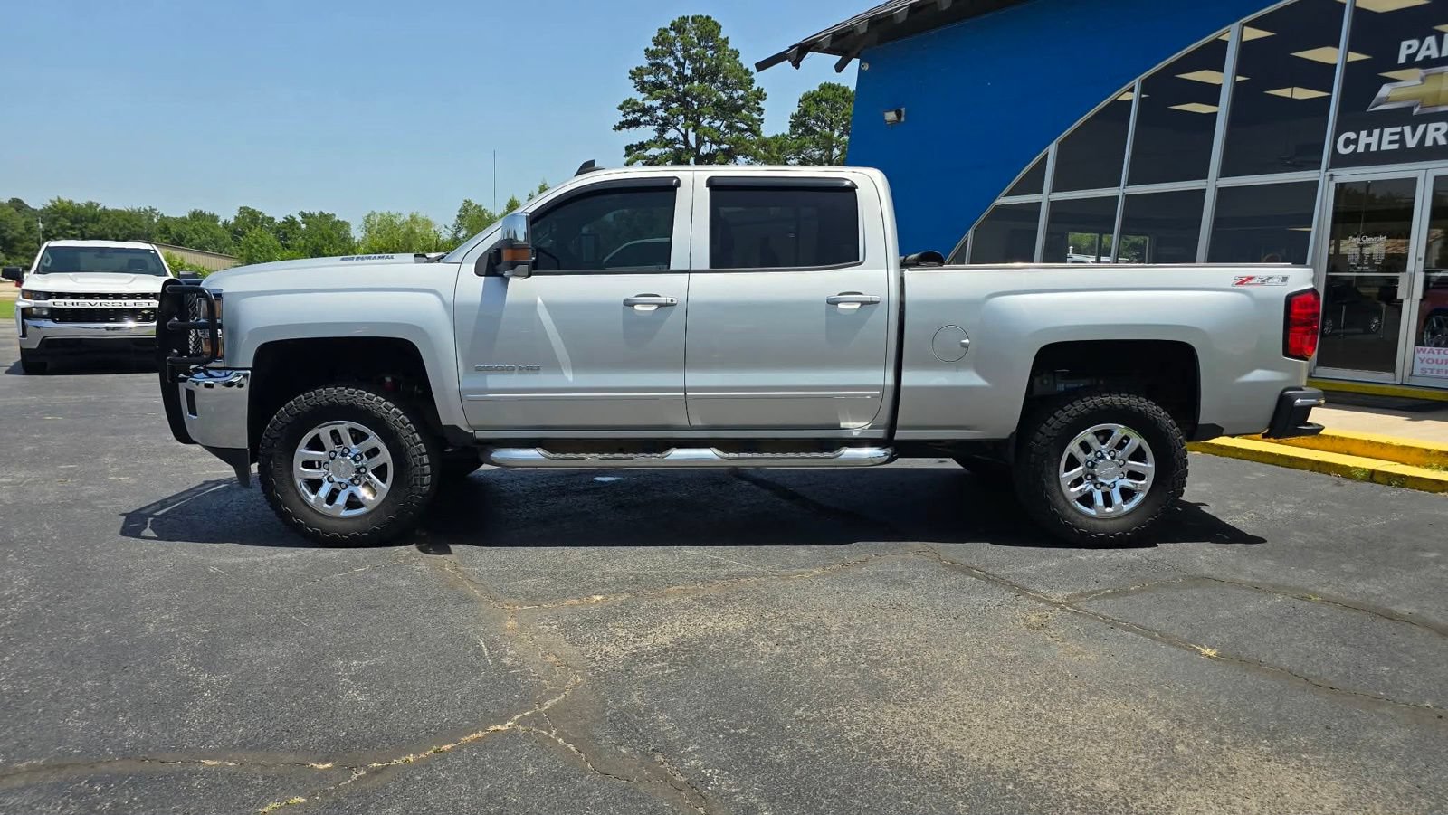 Used 2015 Chevrolet Silverado 2500HD LT with VIN 1GC1KVE89FF505602 for sale in Little Rock