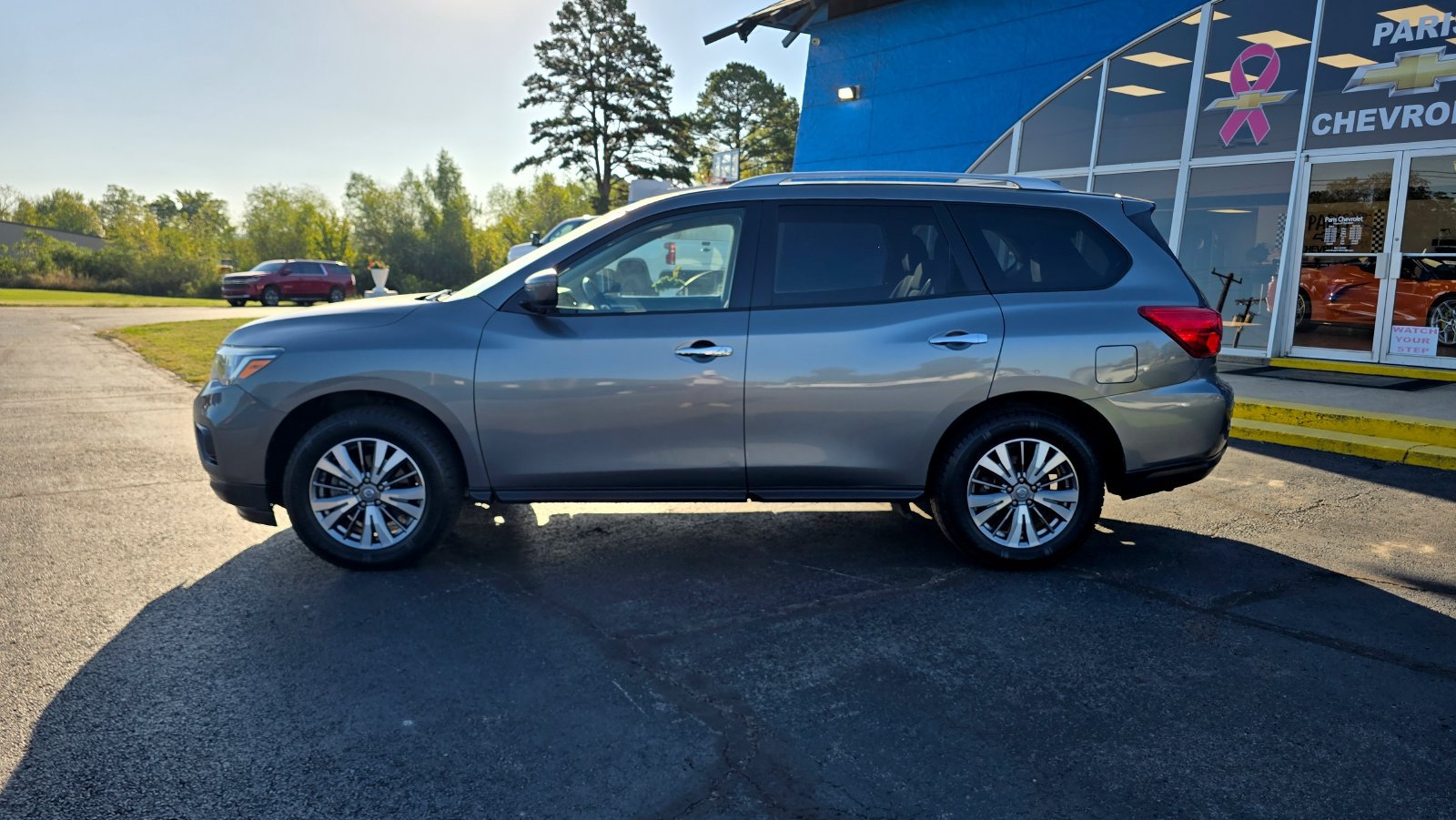 Used 2019 Nissan Pathfinder SV