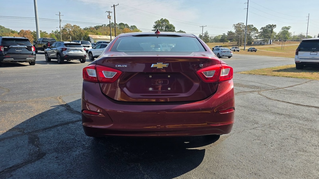 Used 2016 Chevrolet Cruze LT Car