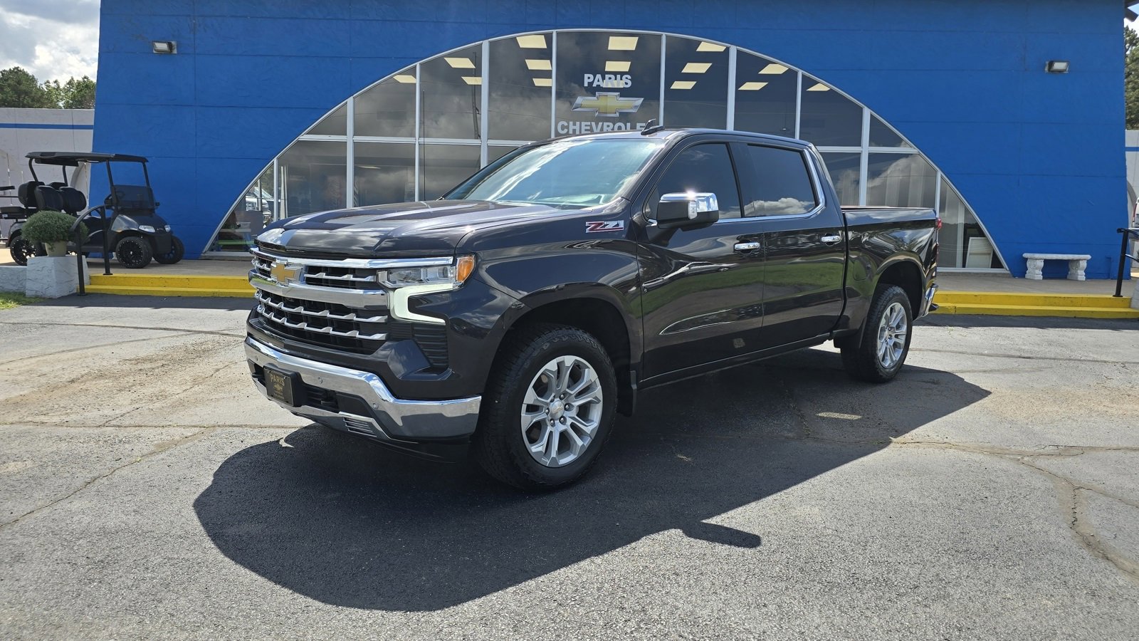 2024 Chevrolet Silverado 1500 LTZ's photo