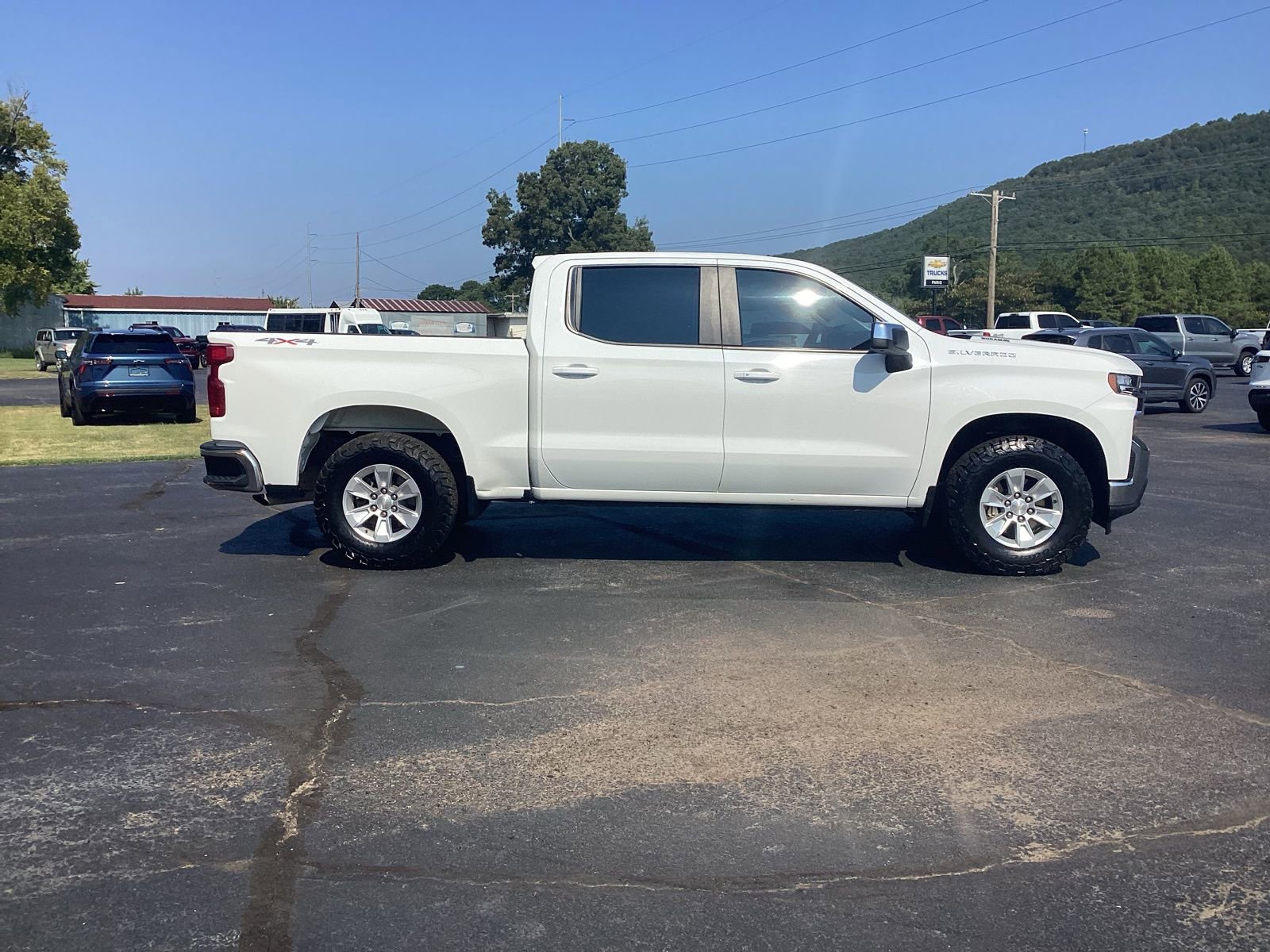 2021 Chevrolet Silverado 1500 LT - Photo 6
