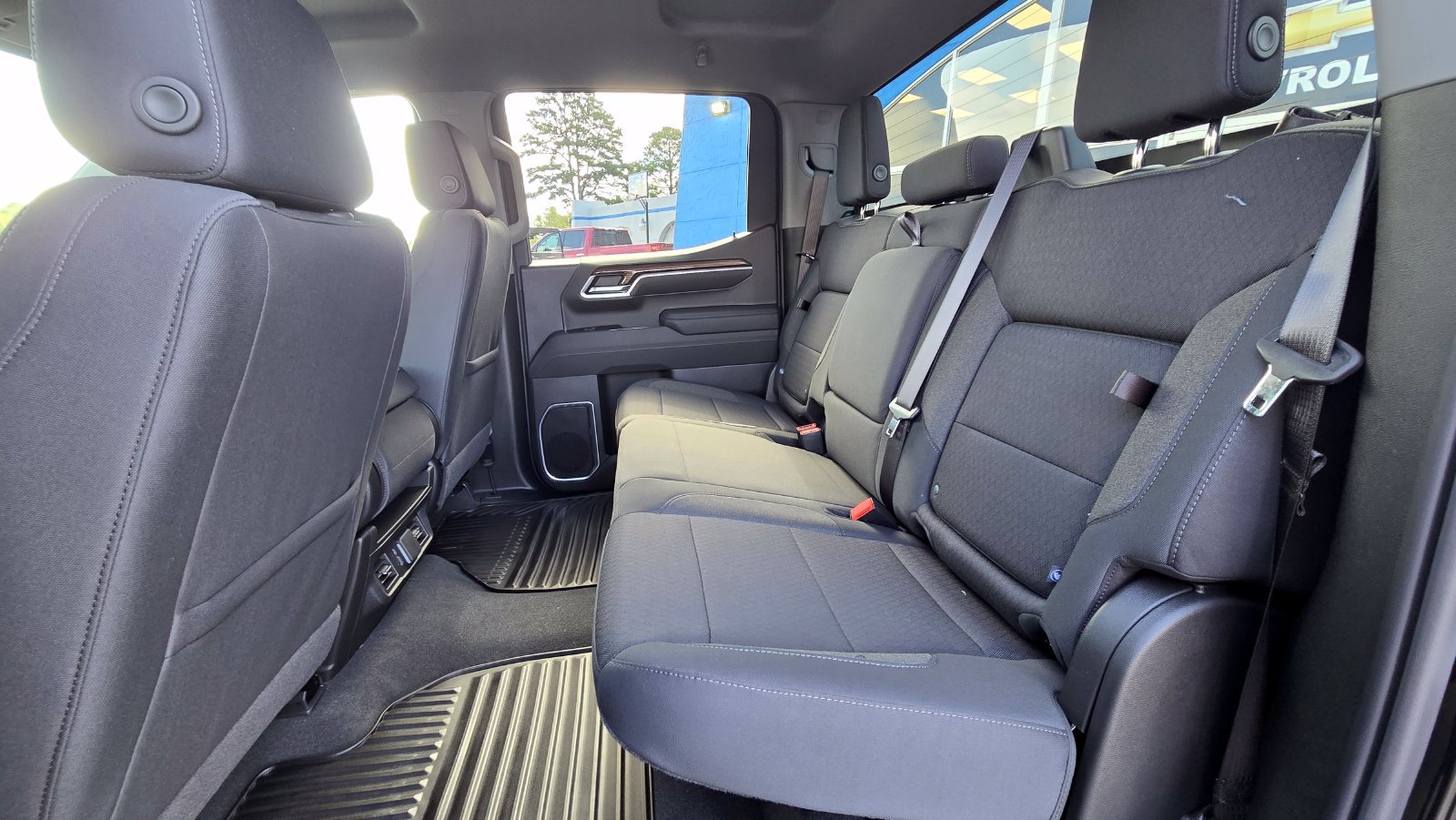 2026 Chevrolet Silverado 1500 LT - Photo 11