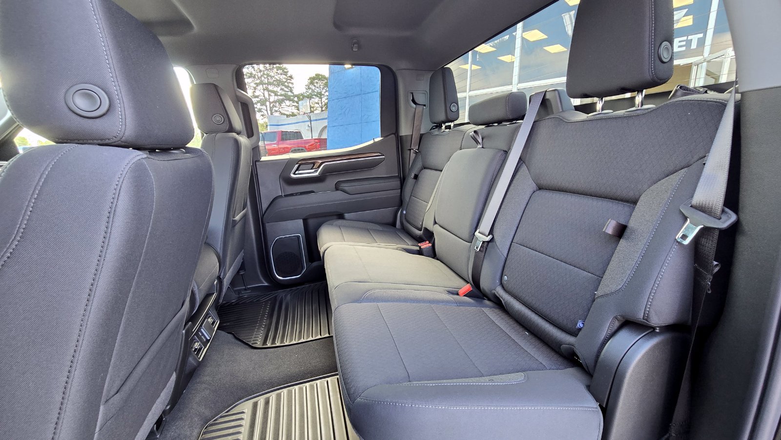 2026 Chevrolet Silverado 1500 LT - Photo 12