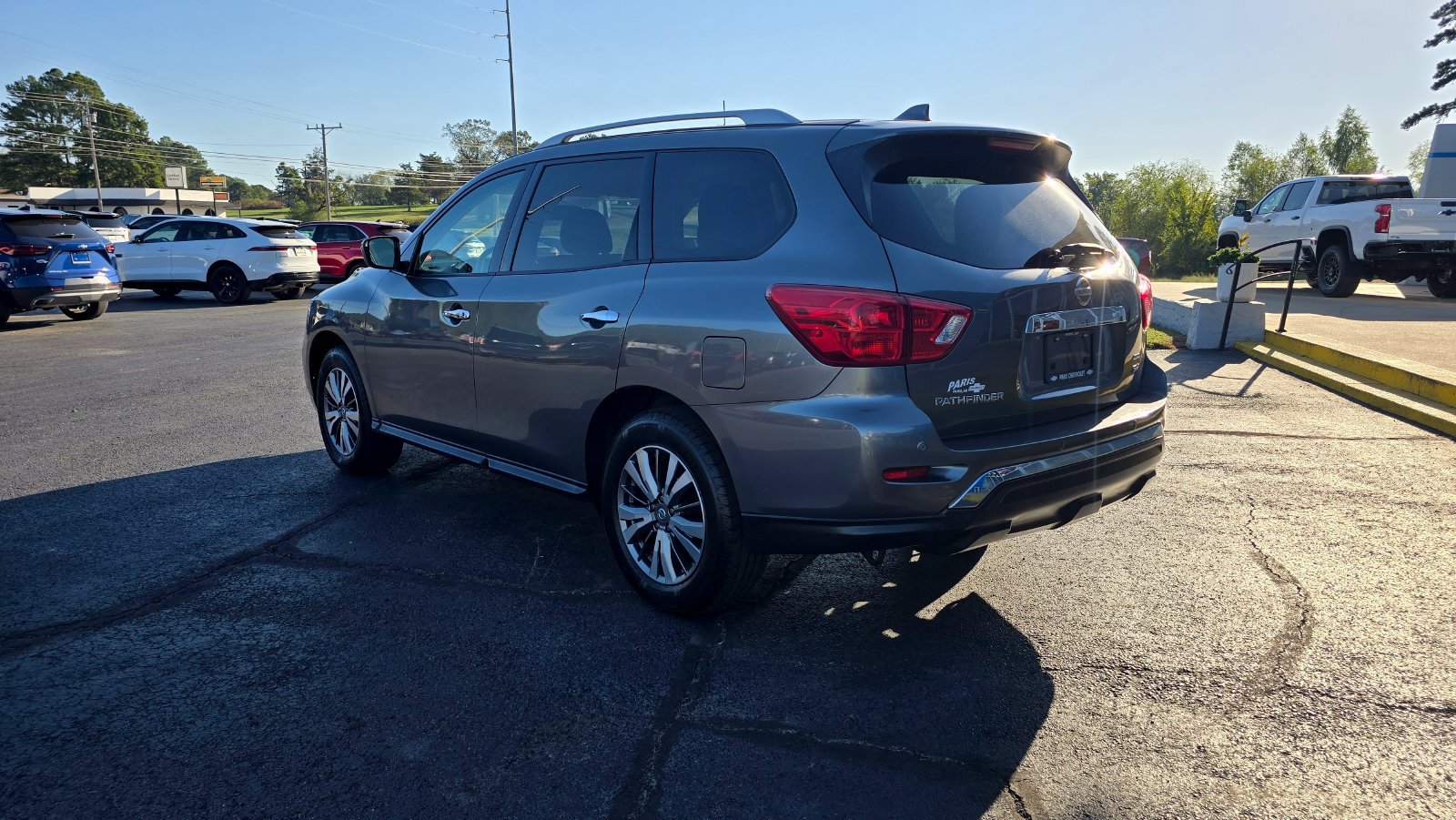Used 2019 Nissan Pathfinder SV