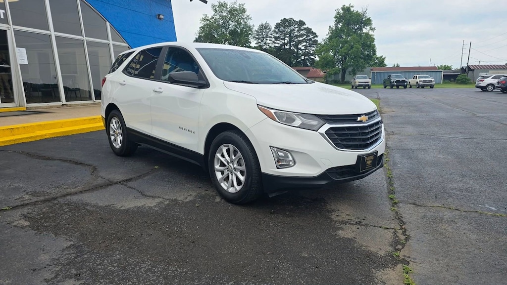Used 2020 Chevrolet Equinox LS SUV
