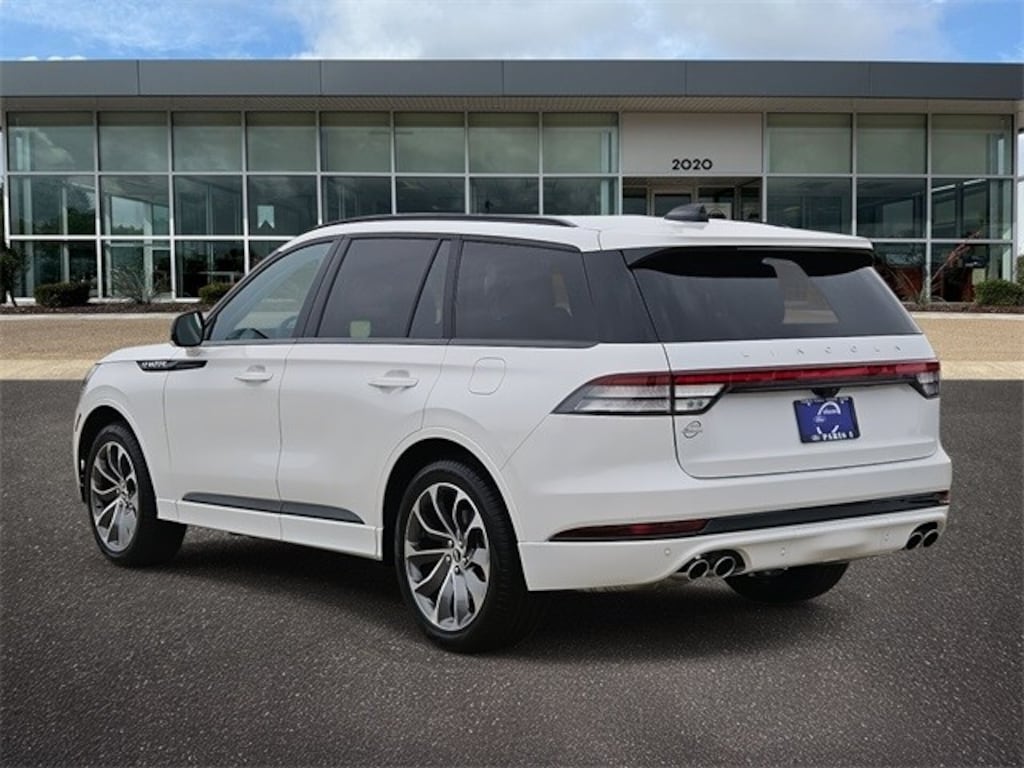 New 2026 Lincoln Aviator Premiere SUV
