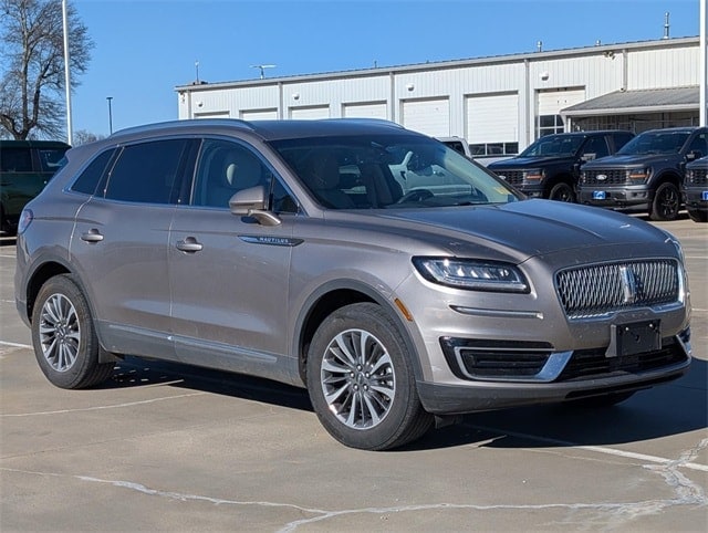 2020 Lincoln Nautilus Base's photo