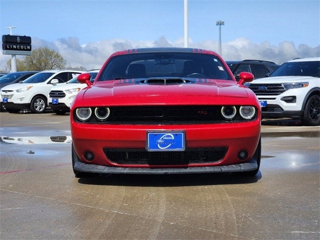 Used 2017 Dodge Challenger Scat Pack with VIN 2C3CDZFJ6HH573308 for sale in Paris, TX