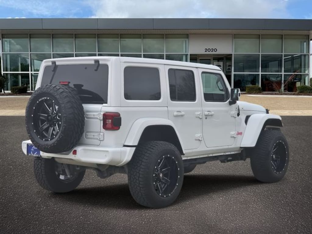Used 2021 Jeep Wrangler Unlimited Sahara High Altitude SUV