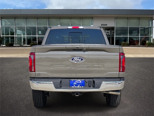 2025 Ford F-150 Lariat photo 4