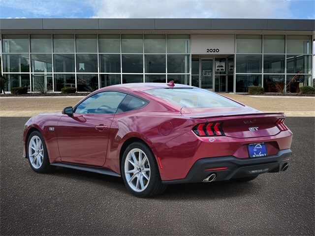 2025 Ford Mustang GT Premium photo 3