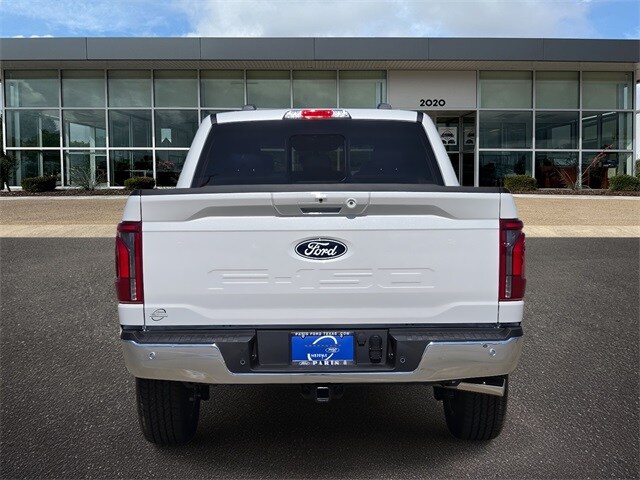 2025 Ford F-150 Lariat photo 4