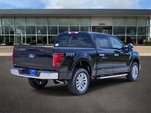 2025 Ford F-150 Lariat photo 3