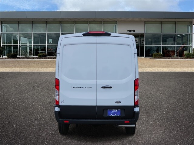 2025 Ford Transit photo 2