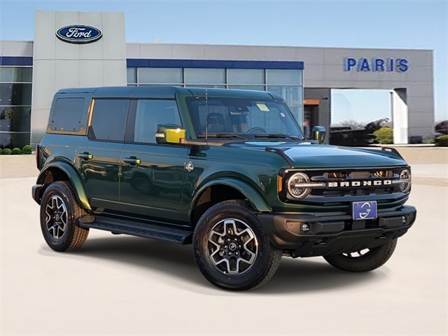 2025 Ford Bronco 4-Door Outer Banks's photo