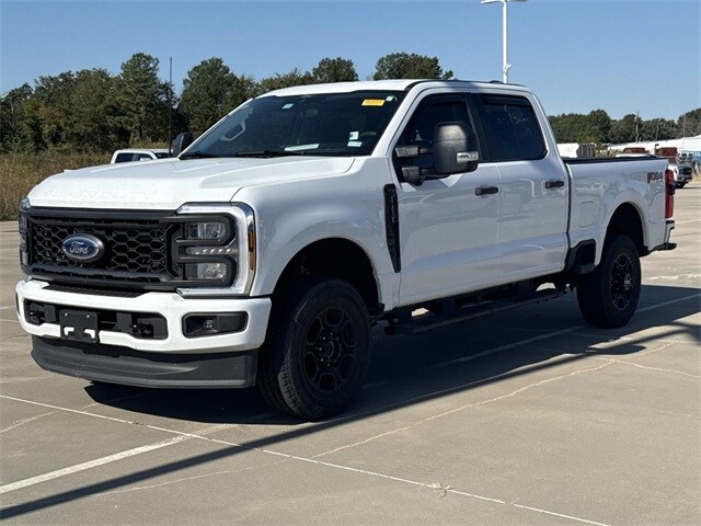 2024 Ford F-250 XL photo 3