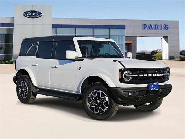 2025 Ford Bronco 4-Door Outer Banks's photo