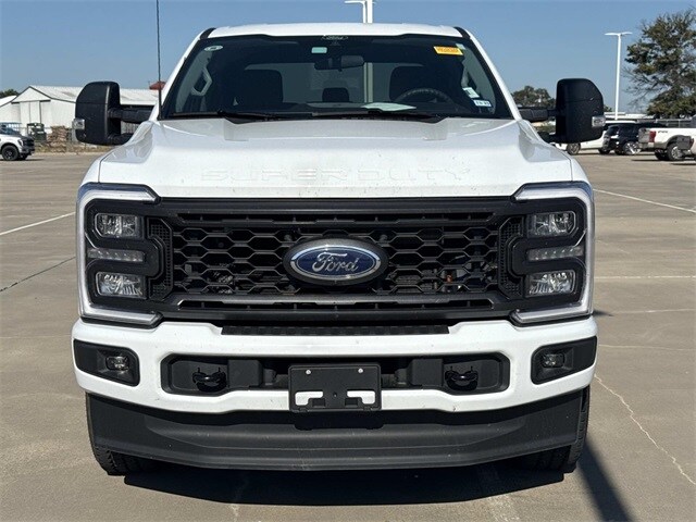2024 Ford F-250 XL photo 2